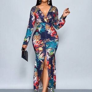 Very Sexy and Elegant Floral Long Sleeve Maxi Dress. NWOT